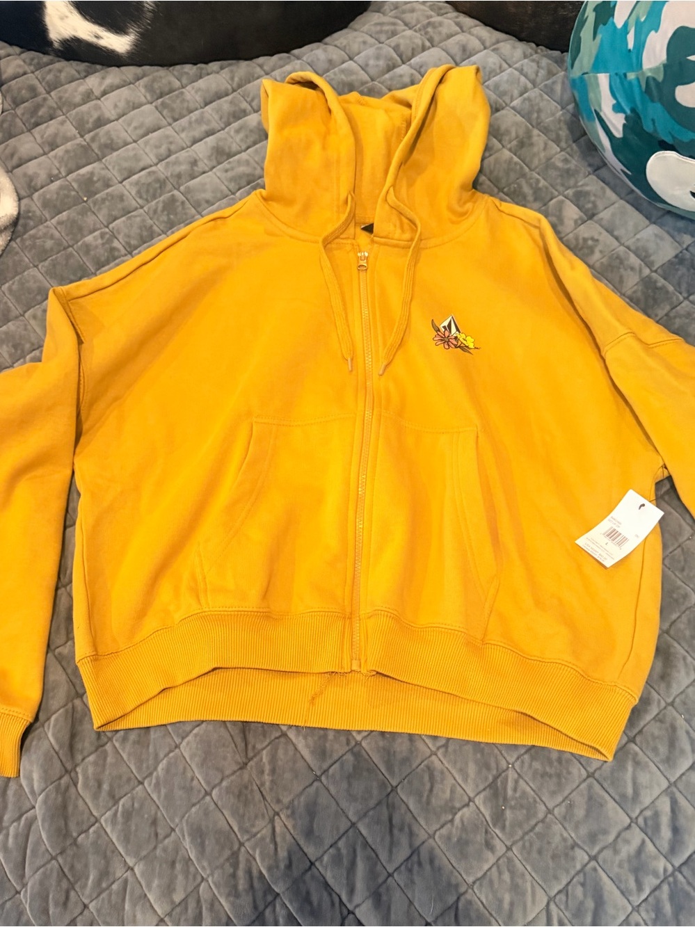 Women’s cropped hoodie